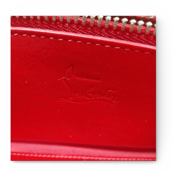 🚨SOLD🚨💥CHRISTIAN LOUBOUTIN💥Red Leather Panettone Spikes Zip-Around Wallet. - Picture 5 of 6